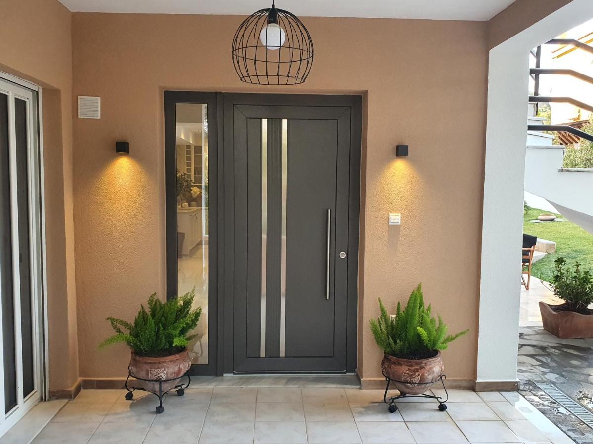Dioni Luxury House Villa Nea Iraklitsa Exteriör bild