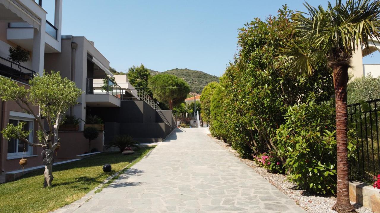 Dioni Luxury House Villa Nea Iraklitsa Exteriör bild